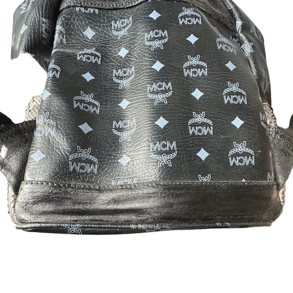 MCM Authentic Visetos Gold Studded Stark Backpack - Picture 15 of 17